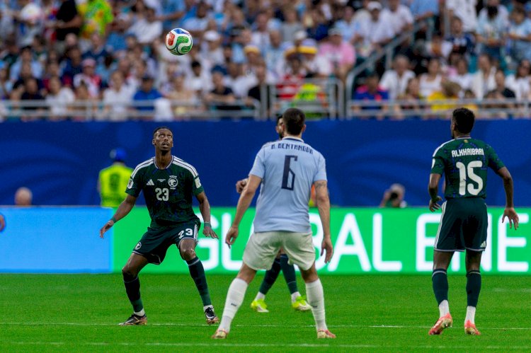 المنتخب السعودي يتعادل ايجابيا مع منتخب أورجواي في كأس العالم