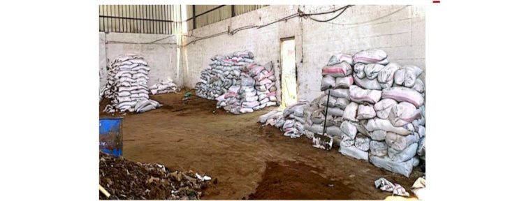 ضبط مصنع "بدون ترخيص" لتصنيع الأعلاف الحيوانية والداجنة المغشوشة بالمنوفية