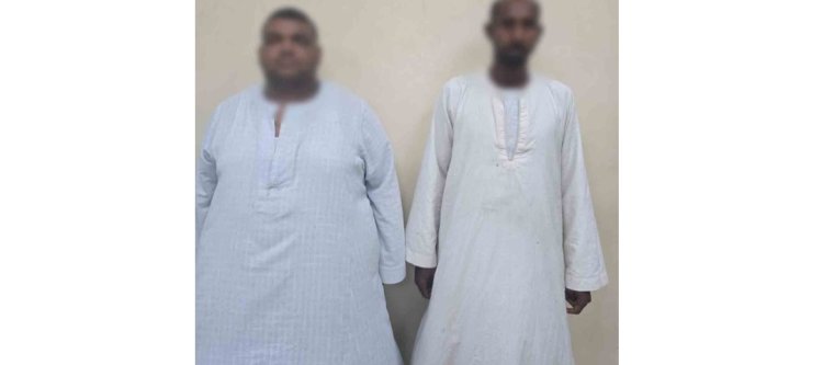 ننشر الاسباب الحقيقية "لخدش حياء"سائح بالاقصر