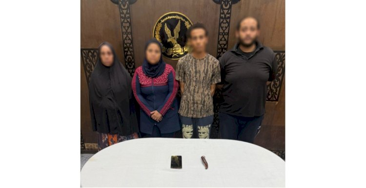 حقيقة فيديو قيام ربة منزل اكراه شقيقها التوقيع علي ورقة بالإسكندرية