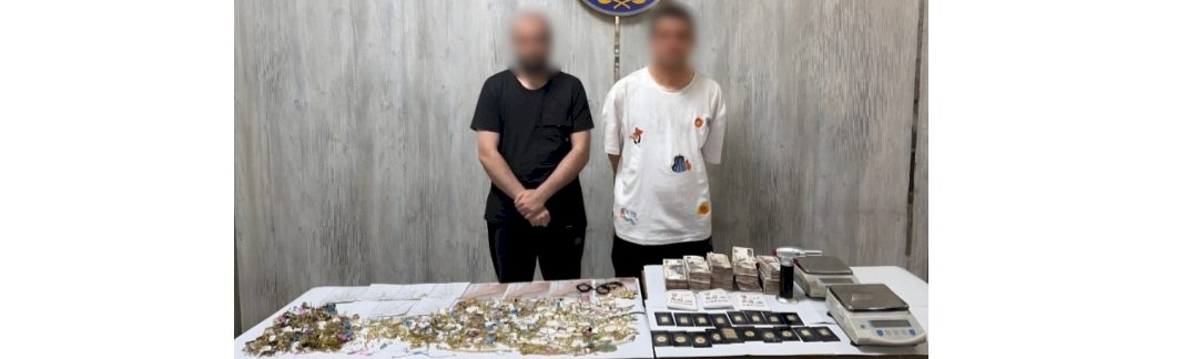 نكشف فيديو قيام شقيقين بالنصب علي تجار المشغولات الذهبية بالجيزة