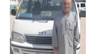 التحفظ على سيارة وإتخاذ إجراءات قانونية ضد السائق لقيامه بضرب  راكب مسن  بالبحيرة