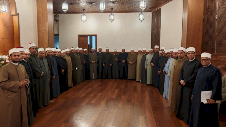 وزارة الأوقاف تُسيِّر قافلة دعوية موسعة إلى مساجد وسط القاهرة