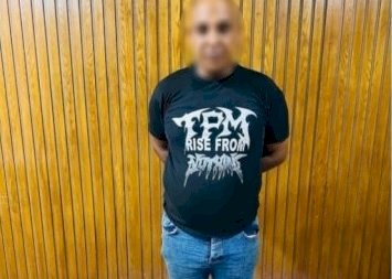 نكشف فيديو قيام عامل خردة  التعدى على كلب بسلاح أبيض بالإسكندرية