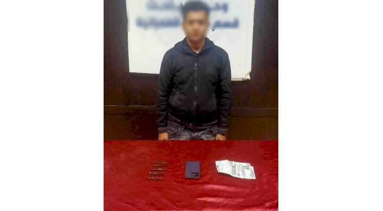 القبض علي المتهم بإدارة صفحة للترويج لبيع المخدرات بالجيزة