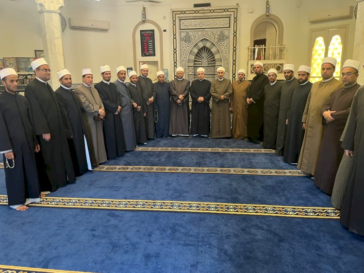 الأوقاف تُسيِّر قافلة دعوية موسعة إلى مساجد إدارتي منشية ناصر وغرب القاهرة