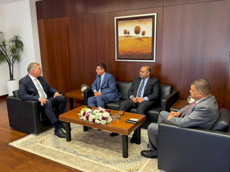 وزير البترول  يبحث مع شركة مناجم الفوسفات الأردنية التعاون في الصناعات التعدينية