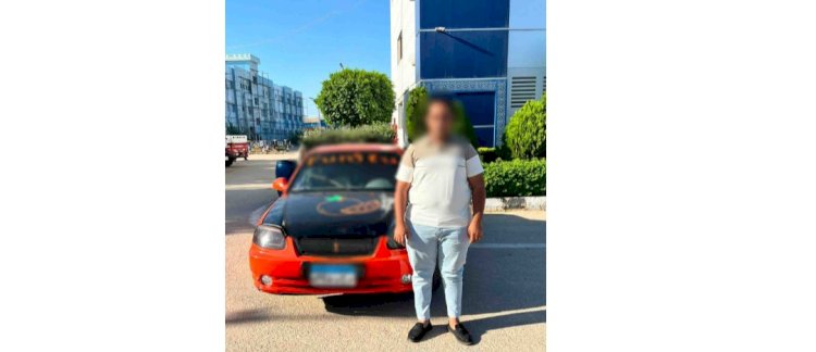 التحفظ علي سيارة طالب لقيامه بآداء حركات استعراضية بقنا