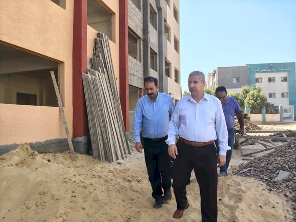 محمد رمضان يتابع إنشاء مدرسة سماكين الغرب الثانوية بالشرقية