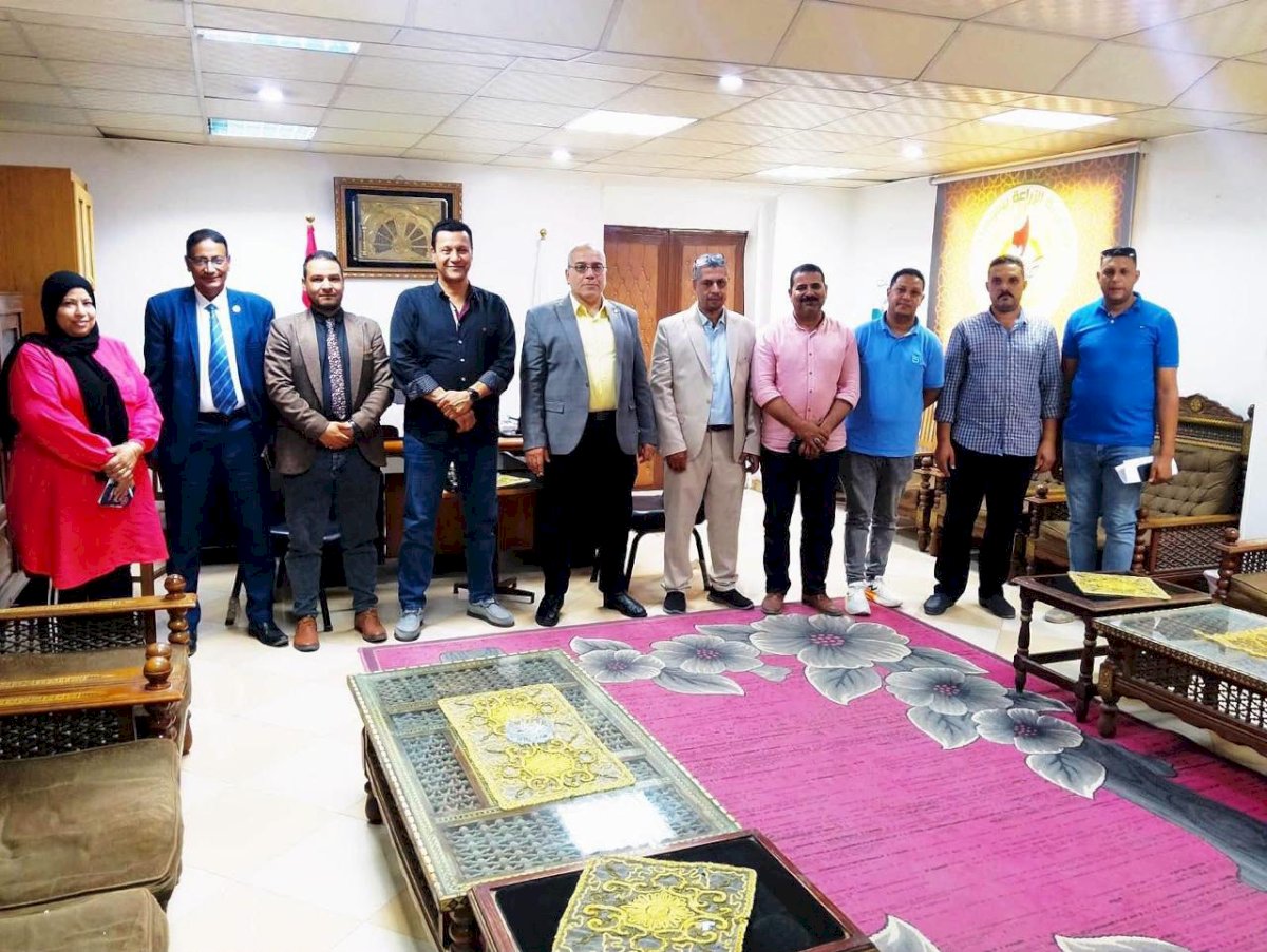 جولات مكثفة للإرشاد الزراعي بثلاثة محافظات لمتابعة تقديم الخدمات ودعم المزارعين