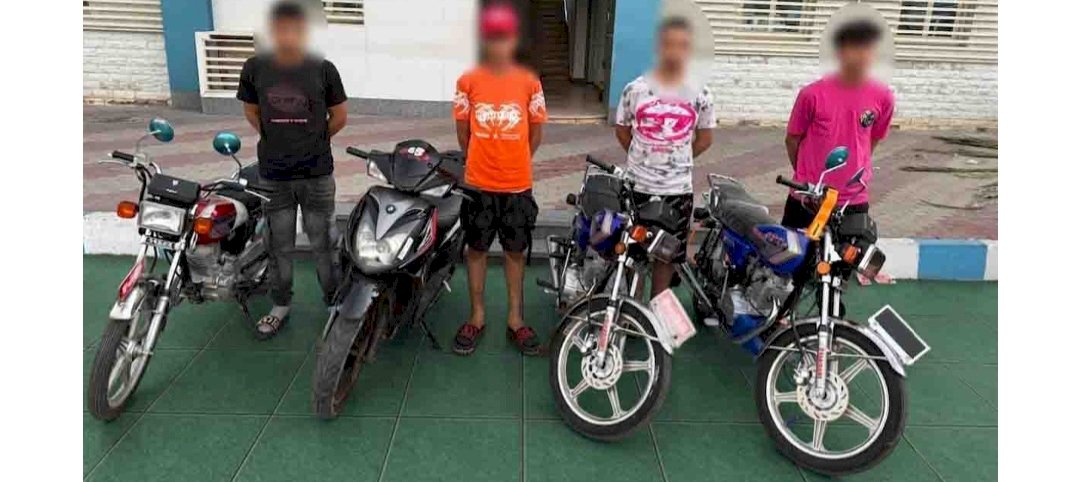 التحفظ علي ٤ دراجات  وضبط قائديهم لقيامهم باداء حركات استعراضية بالاسكندرية