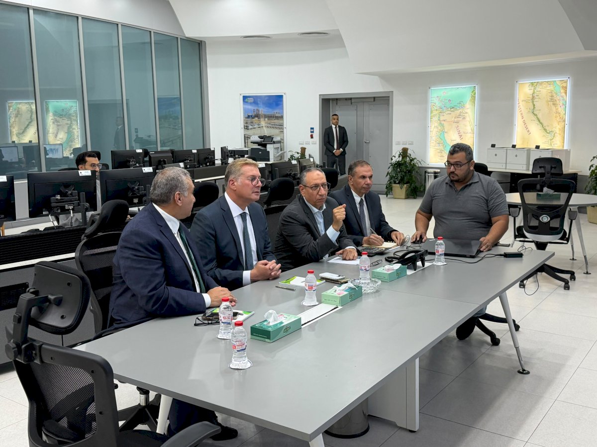 وزير البترول يتابع من مركز التحكم بشركة جاسكو انتظام إمدادات الغاز