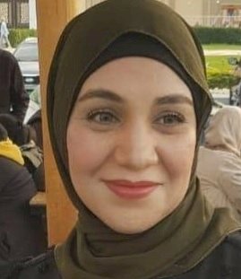 ظِلٌّ بلا جسد .. للشاعرة إيمان إمبابي