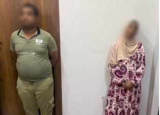 نكشف فيديو وقوف شيف بشرفة منزله عاريا بقنا