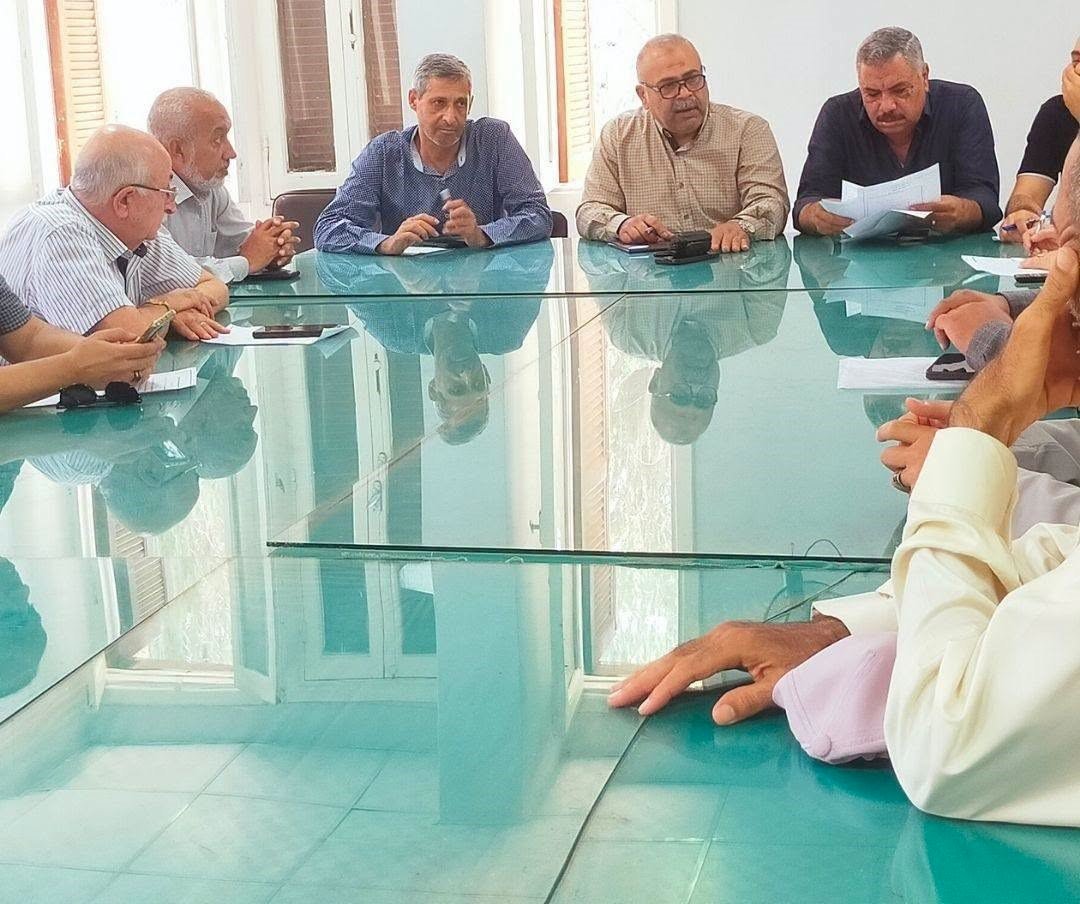 رئيس مركز ومدينة فاقوس يفتح قنوات التواصل مع المواطنين لبحث الشكاوى والمطالب