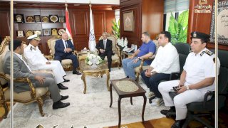 محافظ بني سويف ومدير الأمن يؤكدان مواصلة التكامل بين الأجهزة الأمنية والتنفيذية