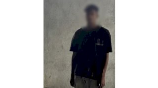 نكشف فيديو قيام طالب التشبث بسيارة وآداء حركات إستعراضية بالأقصر