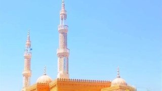 الأوقاف تفتتح (17) مسجدًا غدًا الجمعة ضمن خطتها لإعمار بيوت الله