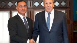 السفير المصري في موسكو يلتقي وزير الخارجية الروسي سيرجي لافروف