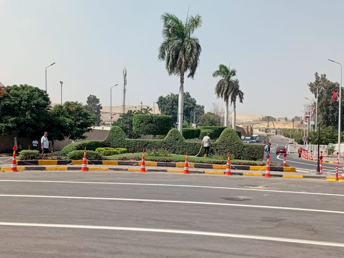 منطقة المتحف المصرى الكبير بالجيزة تتجمل لاستقبال الرئيس الصينى