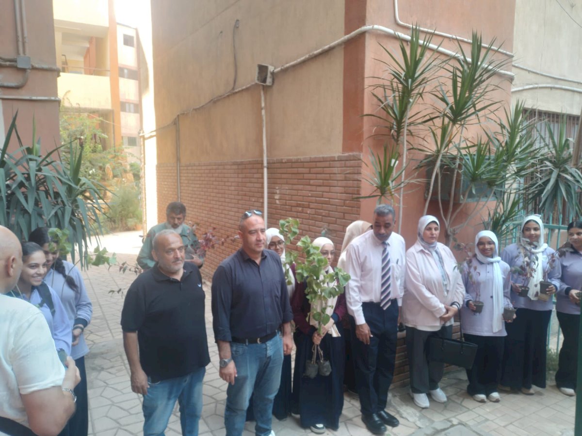 نشر مبادرة أتحصر للأخضر بالمدارس في الجيزة