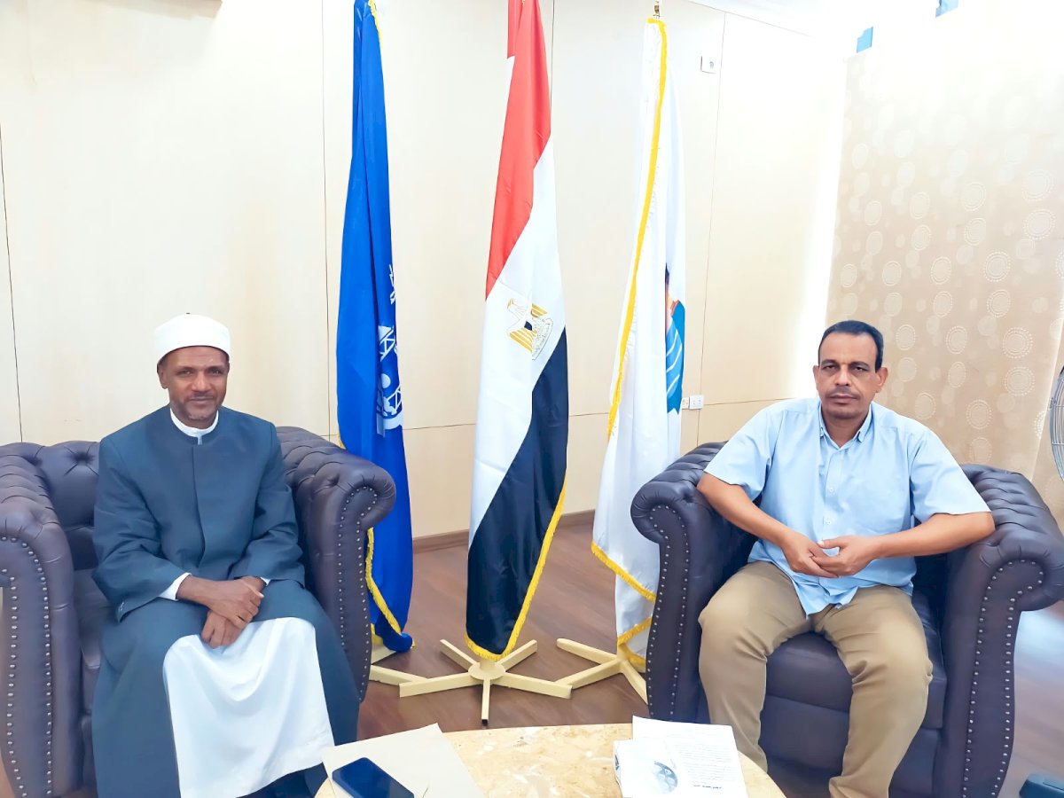 جامعة أسوان ومنطقة وعظ الأزهر تبحثان تنظيم ملتقى دعوي حول مخاطر التواصل الاجتماعي