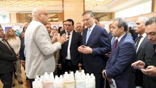 وزير الزراعة يفتتح مؤتمر مصر الدولي للدواجن والصناعات الغذائية في نسخته السابعة
