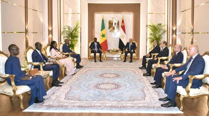 السيسي يستقبل رئيس جمهورية غانا