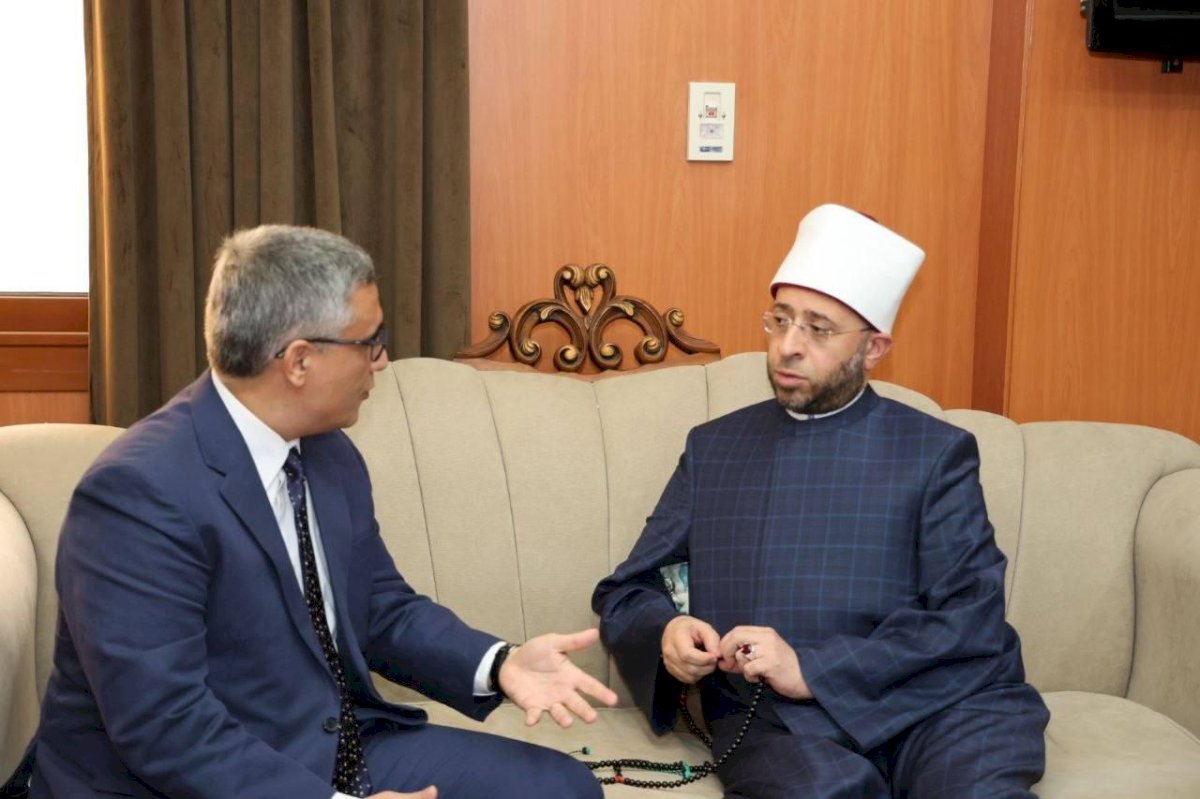 وزير الأوقاف والسفير الجزائري يفتتحان الدورة التدريبية لواعظات الجزائر ومصر بأكاديمية الأوقاف