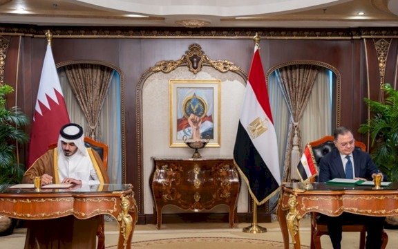 محمود توفيق يستقبل وزير الداخلية بدولة قطر