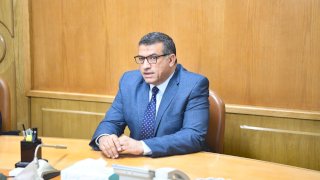 "صحة قنا" تطلق عدد من القوافل العلاجية لتقديم الكشف والفحوصات وصرف الأدوية بالمجان