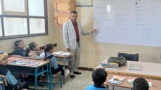 اختبارات أكتوبر والكشف عن سوء التغذية على رأس جولة مدير تعليم أبوتشت