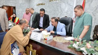محافظ سوهاج يحل مشاكل السوهاجيين في اللقاء الجماهيري الأسبوعي