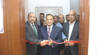 رئيس جامعة قنا يفتتح قاعة المناقشات العلمية بمقر الجيزة بعد تطويرها ورفع كفاءتها