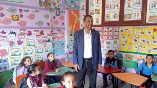 خلال جولة ميدانية.. مدير تعليم أبوتشت يؤكد أهمية الانضباط المدرسي