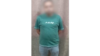 القبض عاطل لقيامه انتحاب صفة موظف باحدي الجهات الحكومية للنصب علي المواطنين بالجيزة